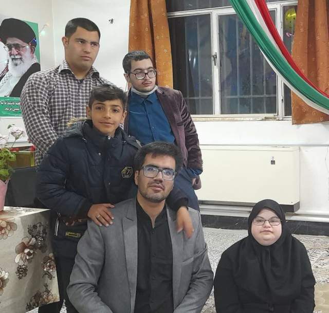 پای درس ایثار | میزبانی گلخانه محبت معلم تیرانی برای آینده دانش آموزان استثنایی