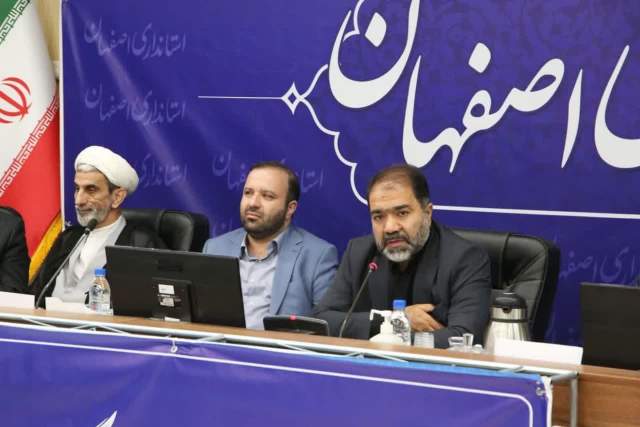 آیت الله رئیسی، خادمی بود که نمی‌توانست رنج مردم را تحمل کند/ مراسم گرامیداشت رییس جمهور در اصفهان کاملا مردمی برگزار شود