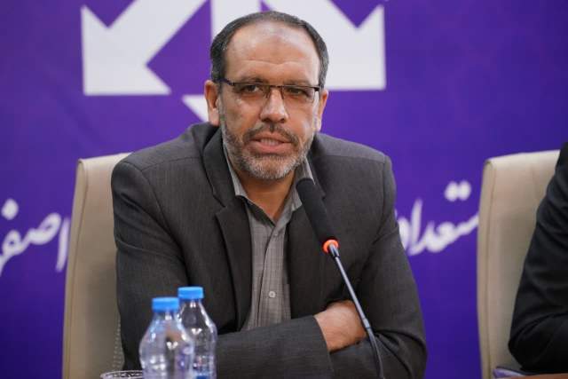 هدف‌گذاری توزیع متوازن شاخه ای و رشته‌ای مدارس استان اصفهان یک سال زودتر محقق شد