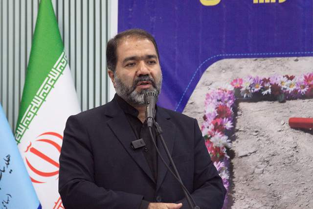 کلنگ‌زنی ۱۰۰۰ کلاس درس در اصفهان از ماندگارترین روزهای این استان است