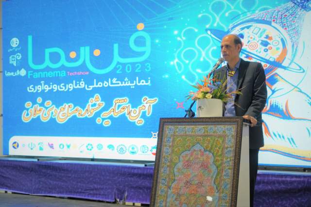 می‌توانیم دانش‌آموزان را پس از آموزش در هنرستان‌ها صنعت مرتبط کنیم