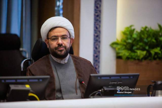 شهردار نسبت به عملکرد منصوبین پاسخگو باشد