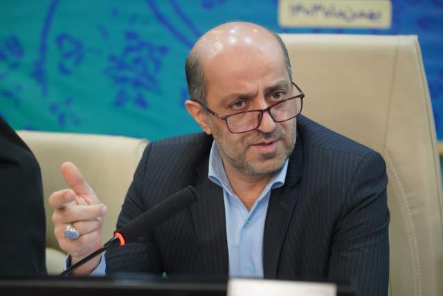 مدرسه در کنار آموزش باید به نهاد فرهنگی و اجتماعی هم بدل شود