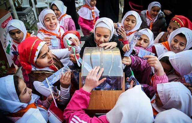 برگزاری مراسم جشن نیکوکاری در ۵۶۰۰ مدرسۀ استان اصفهان