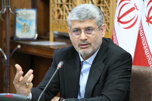 مدیران باید منابع را به تحقق مأموریت‌های آموزش و پرورش اختصاص دهند