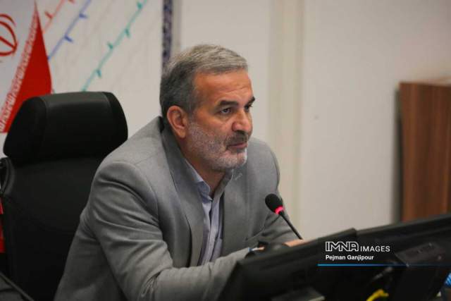 ارائه خدمات مطلوب به گردشگران یک مسئولیت اجتماعی است/ شهر باید محلی امن برای مسافران باشد